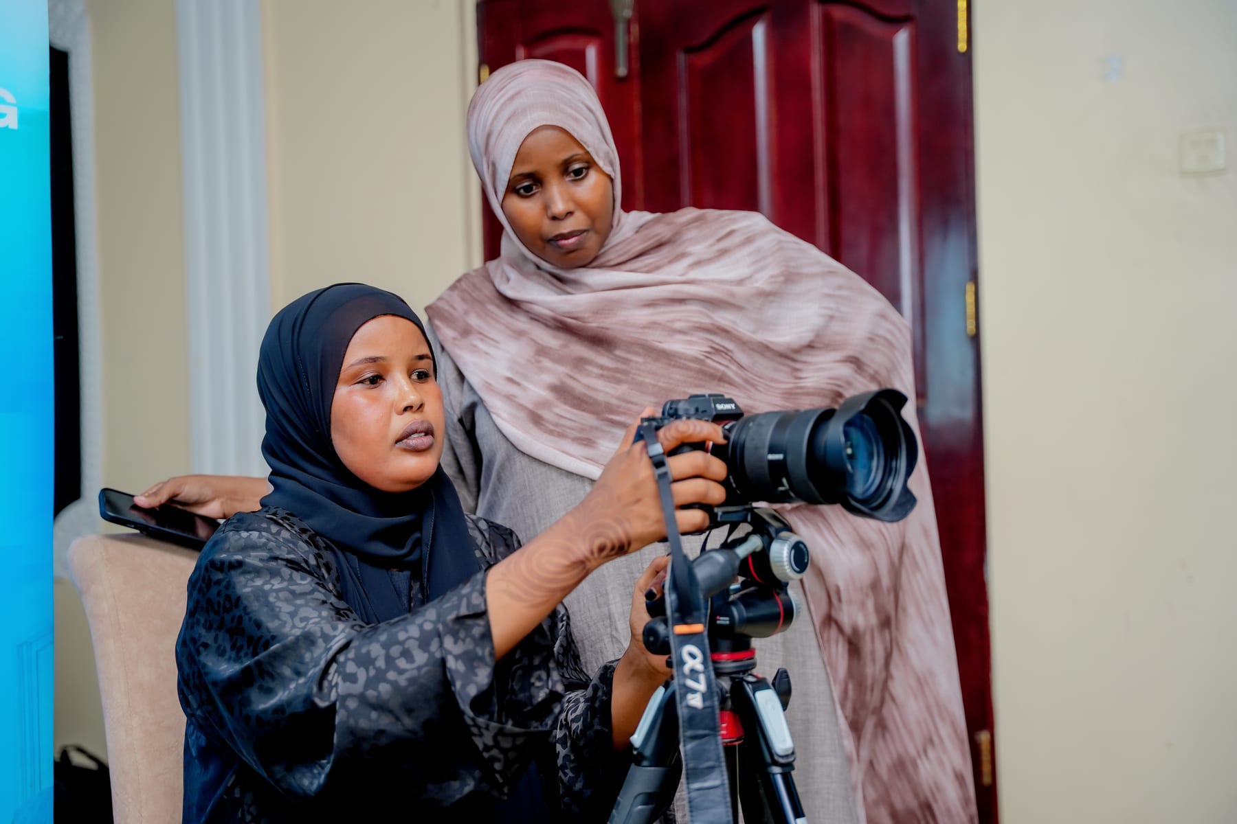 Heen Media training, production, or public dialogue work in Somalia